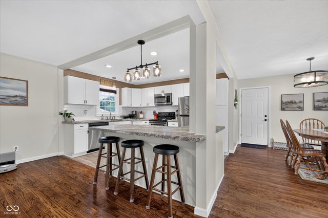7341 W Sacramento Drive, Greenfield, IN 46140