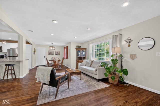 7341 W Sacramento Drive, Greenfield, IN 46140