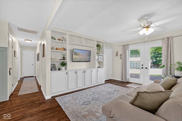 7341 W Sacramento Drive, Greenfield, IN 46140