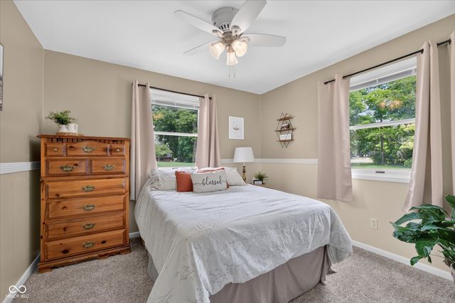 7341 W Sacramento Drive, Greenfield, IN 46140