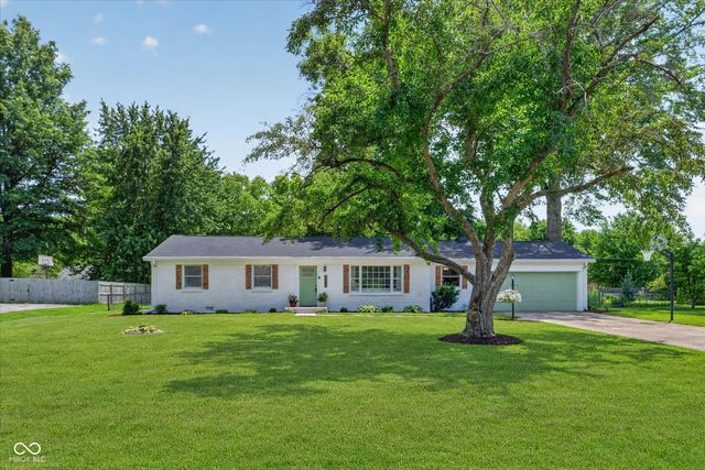 7341 W Sacramento Drive, Greenfield, IN 46140