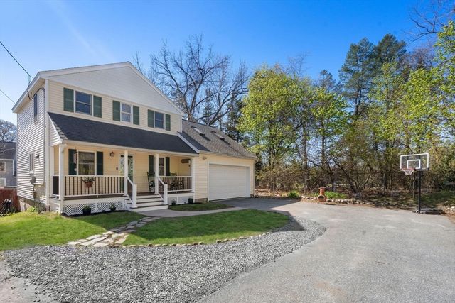 8 Alfred Place, Woburn, MA 01801