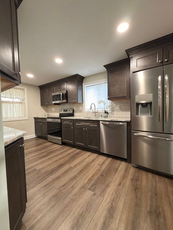 8 Alfred Place, Woburn, MA 01801