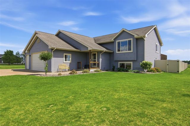 11207 39th Avenue, Chippewa Falls, WI 54729