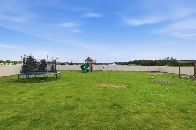 11207 39th Avenue, Chippewa Falls, WI 54729