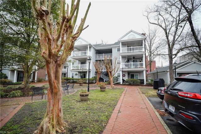 363 London ST, Portsmouth, VA 23704