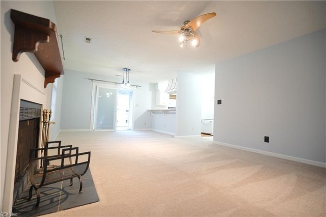 363 London ST, Portsmouth, VA 23704