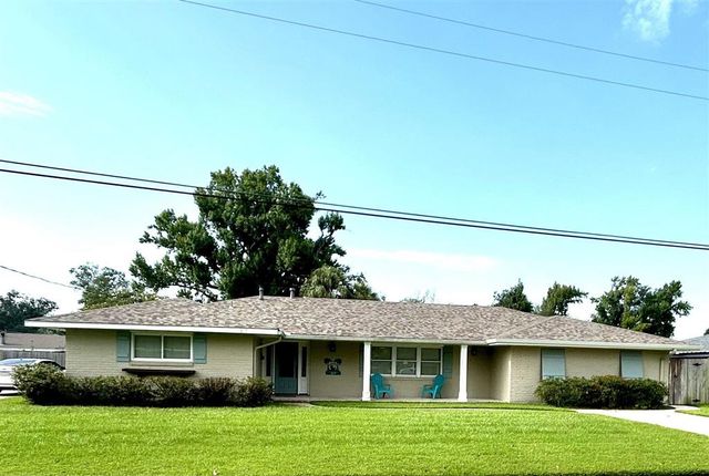317 Jeanine St Street, Lake Charles, LA 70605