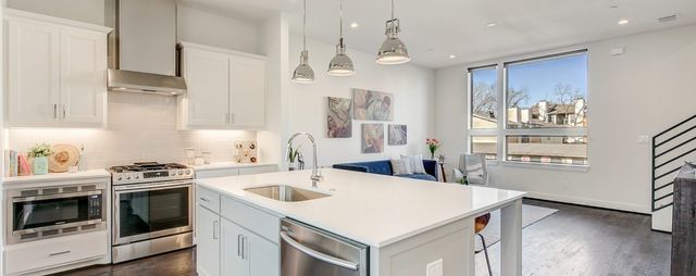 2117 N Garrett Avenue 106, Dallas, TX 75206