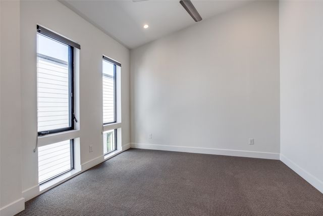 2117 N Garrett Avenue 106, Dallas, TX 75206
