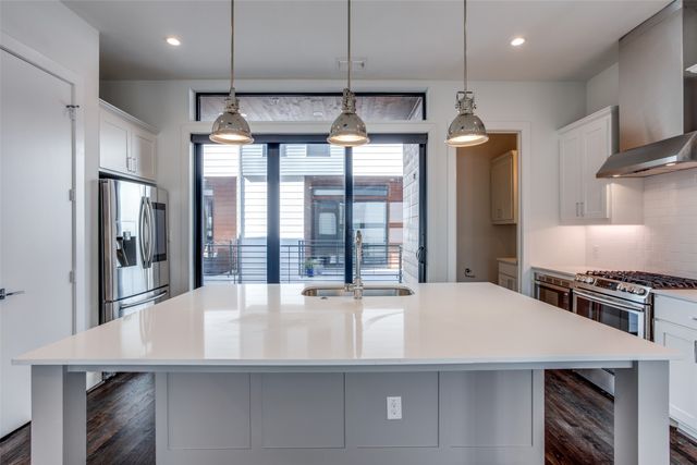 2117 N Garrett Avenue 106, Dallas, TX 75206