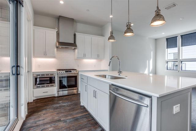 2117 N Garrett Avenue 106, Dallas, TX 75206