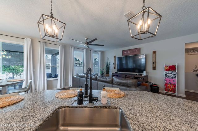 63 WINTERBERRY Court, St. Johns, FL 32259