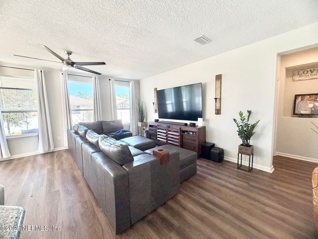 63 WINTERBERRY Court, St. Johns, FL 32259