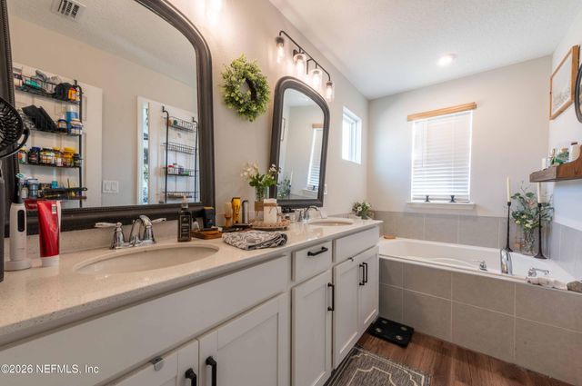 63 WINTERBERRY Court, St. Johns, FL 32259