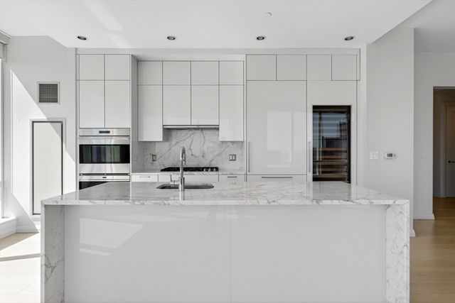 1 Franklin 5105, Boston, MA 02110