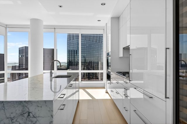 1 Franklin 5105, Boston, MA 02110