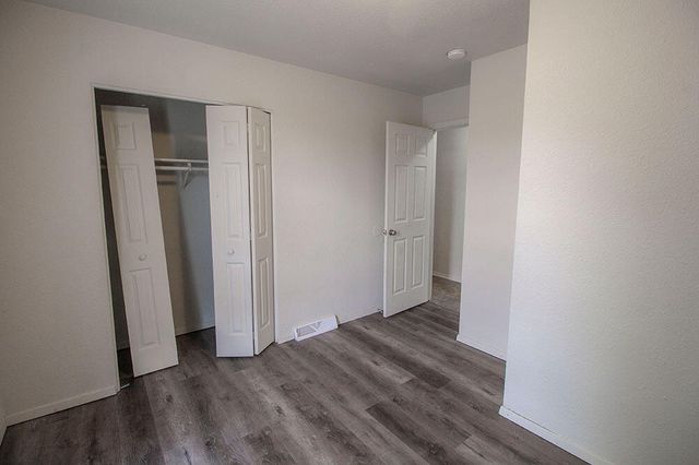 215 N WEST BLVD, Columbia, MO 65203