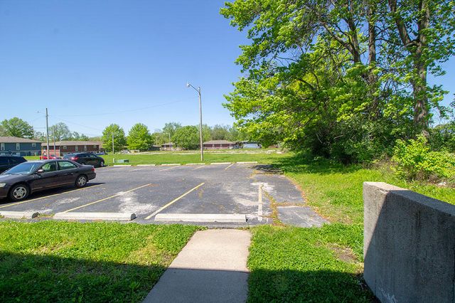 215 N WEST BLVD, Columbia, MO 65203