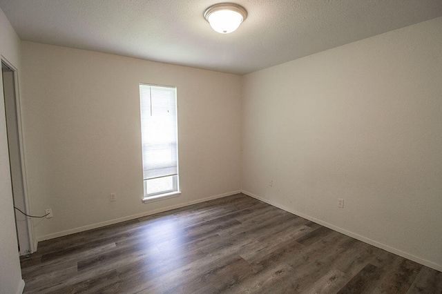 215 N WEST BLVD, Columbia, MO 65203