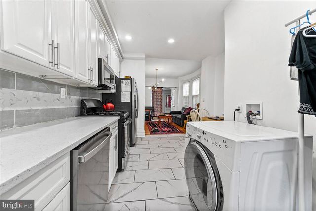 5451 PINE ST, Philadelphia, PA 19143
