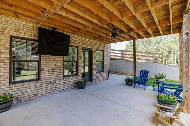 12 Blackthorn Road, Colbert, GA 30628