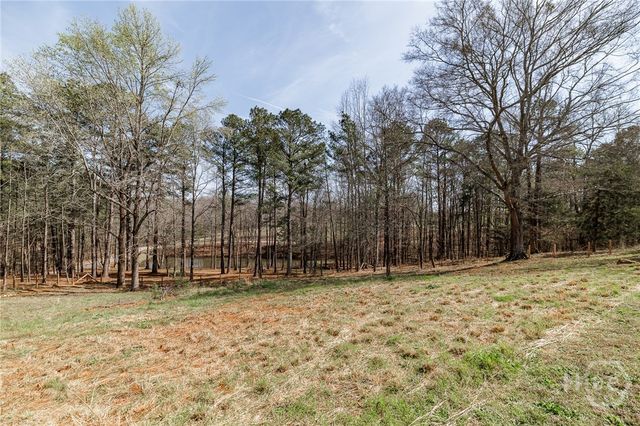 12 Blackthorn Road, Colbert, GA 30628