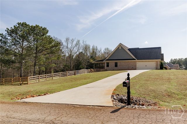 12 Blackthorn Road, Colbert, GA 30628
