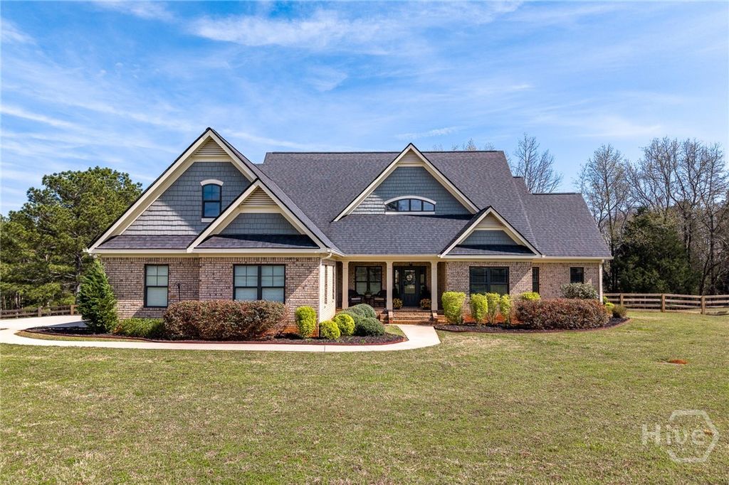 12 Blackthorn Road, Colbert, GA 30628