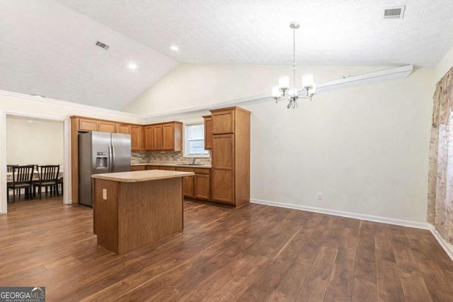 402 Arbor Circle SW, Monroe, GA 30656