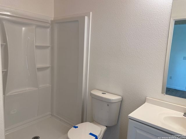 202 Cottage, Seguin, TX 78155