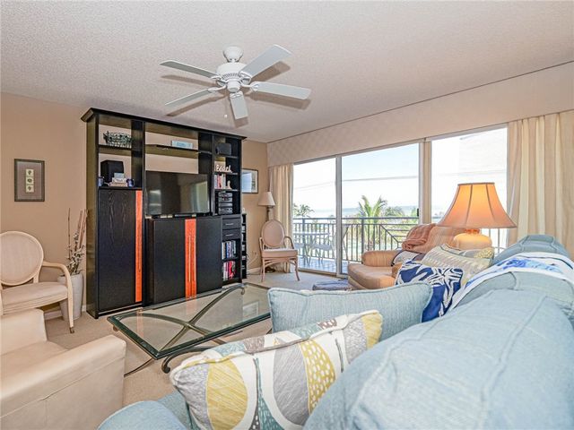 3939 Ocean Drive PH8, Vero Beach, FL 32963