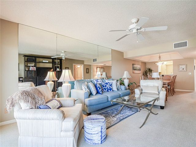 3939 Ocean Drive PH8, Vero Beach, FL 32963