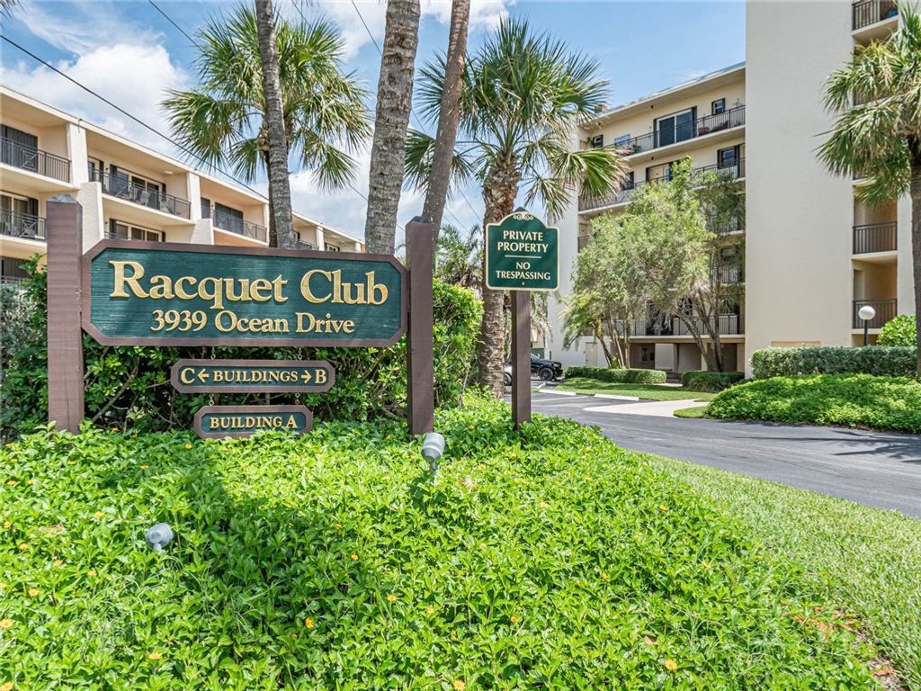 3939 Ocean Drive PH8, Vero Beach, FL 32963