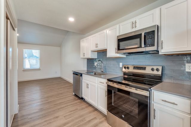 1001 N Crawford Street A1, Dallas, TX 75203