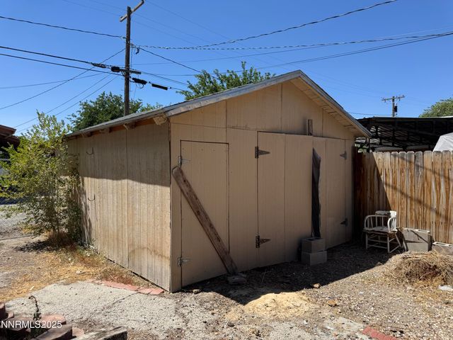 1465 Central Avenue, Lovelock, NV 89419