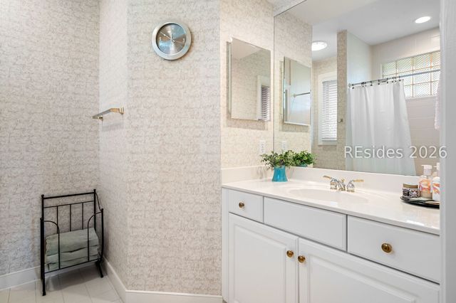 14 Larium Pl, Hilton Head Island, SC 29926