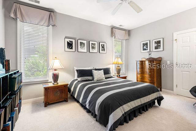 14 Larium Pl, Hilton Head Island, SC 29926