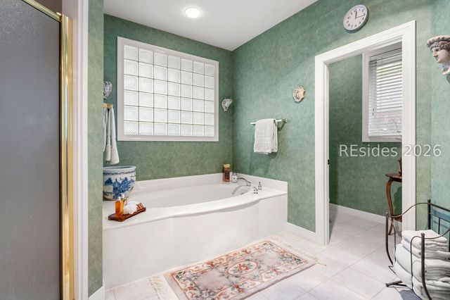 14 Larium Pl, Hilton Head Island, SC 29926