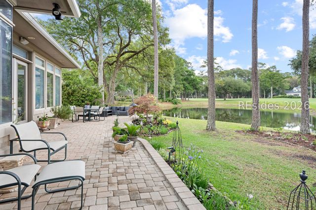 14 Larium Pl, Hilton Head Island, SC 29926