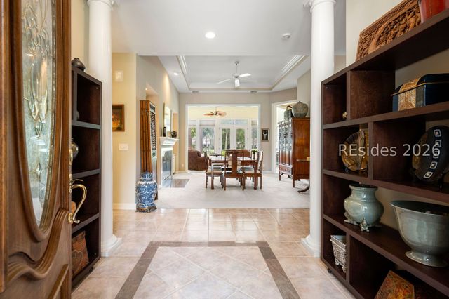 14 Larium Pl, Hilton Head Island, SC 29926