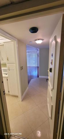 1300 Saint Charles Place L19, Pembroke Pines, FL 33026