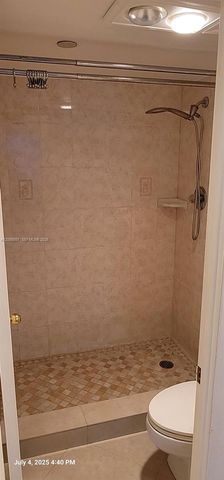 1300 Saint Charles Place L19, Pembroke Pines, FL 33026