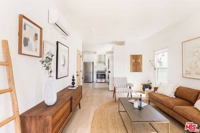 5847 Ernest Avenue, Los Angeles, CA 90034