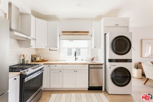 5847 Ernest Avenue, Los Angeles, CA 90034