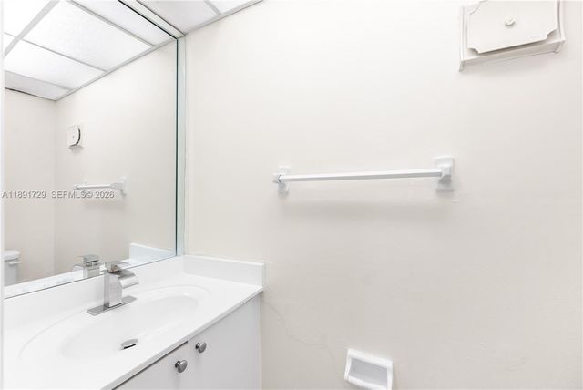 8500 SW 109th Ave 6-207, Miami, FL 33173