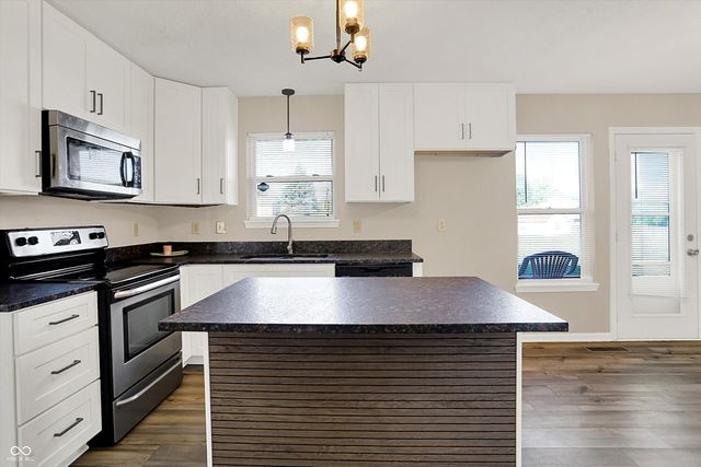 7754 Evian Drive, Indianapolis, IN 46236