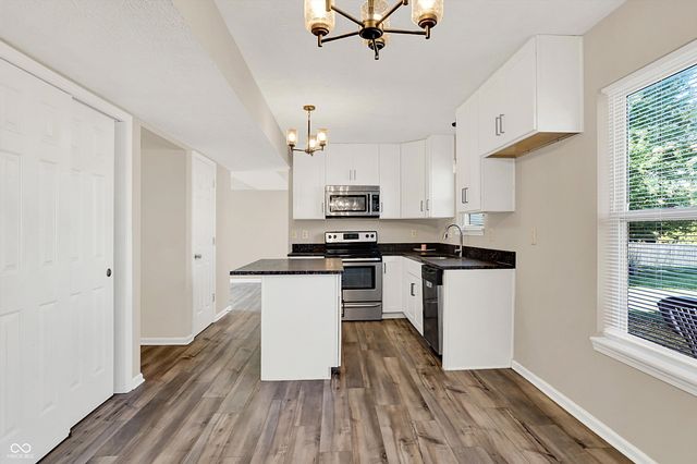 7754 Evian Drive, Indianapolis, IN 46236