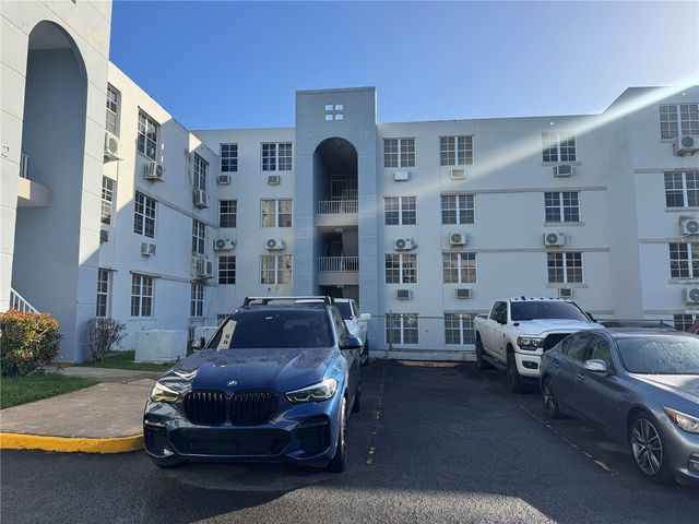 650 AVE. CECILIANA, San Juan, PR 00926