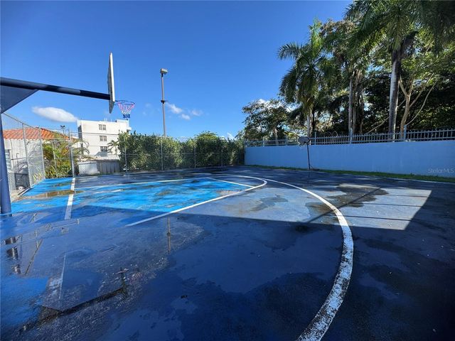 650 AVE. CECILIANA, San Juan, PR 00926